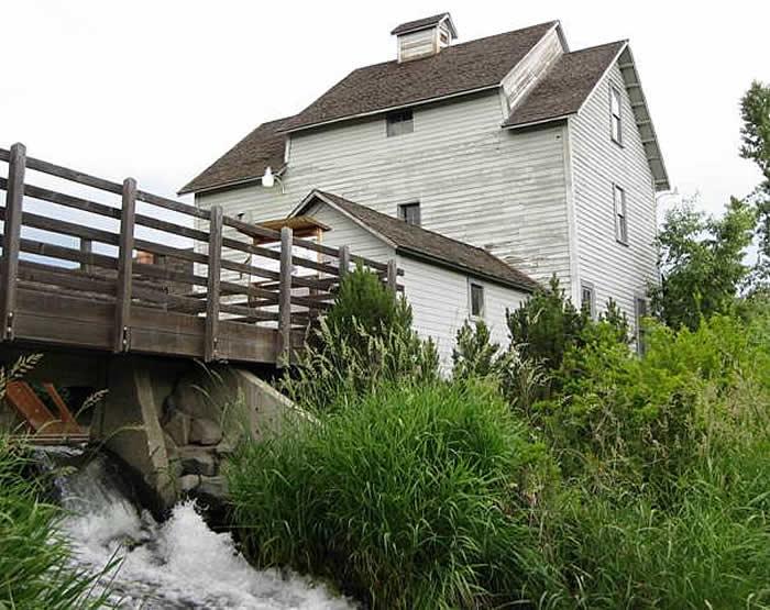 Thorp Grist Mill / The North Star Mill