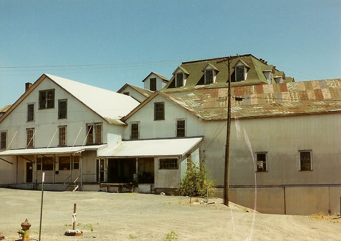 Waitsburg Flour Mill / Preston-Schaefer Flour Mill