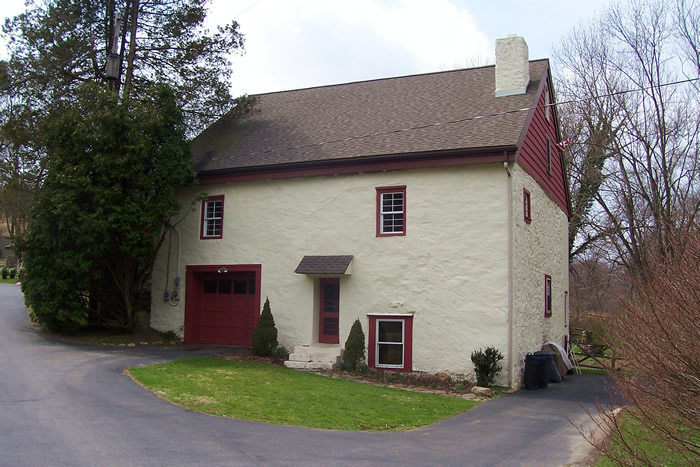 Lee Vines Mill / Old Mill Farm