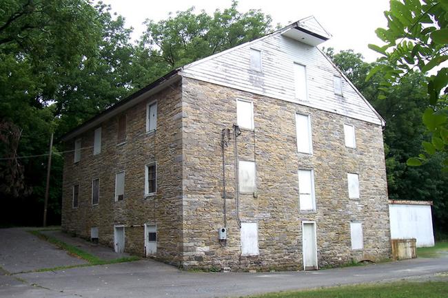 Bonny Brook Road Grist Mill & Distillery
