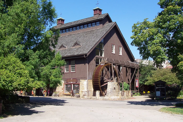 McNaughton Mill / Ye Olde Mill