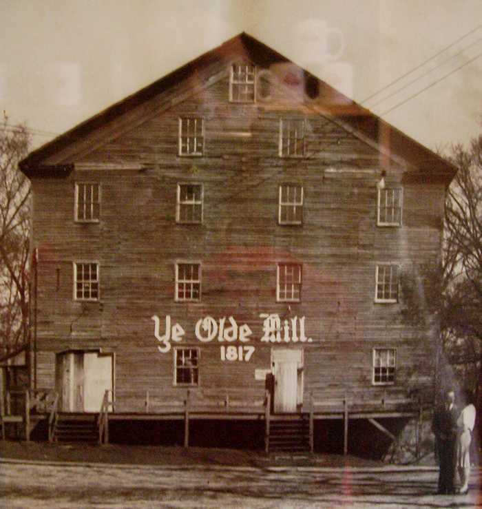 McNaughton Mill / Ye Olde Mill